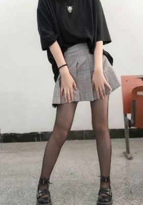 迷人的岳韩国2_成人在线观看免费