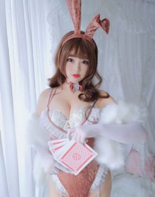 娇妻被黑人狂躁12次_高清完整视频
